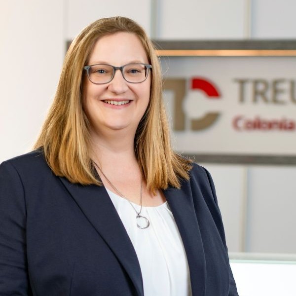 Dipl.-Wirtschaftsjuristin (FH)